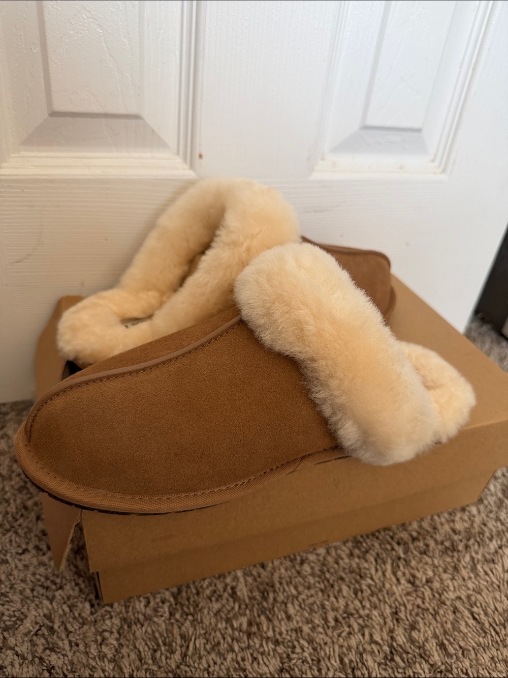 UGG Scuffette Chestnut Suede Shearling-Lined Mule Slippers